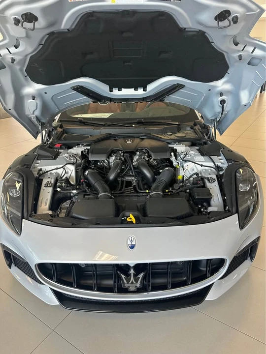 2026 Maserati GranCabrio - Image 11 of 13
