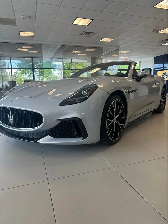 2026 Maserati GranCabrio - Image 5 of 13