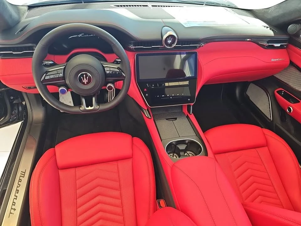 2026 Maserati GranCabrio - Image 8 of 20