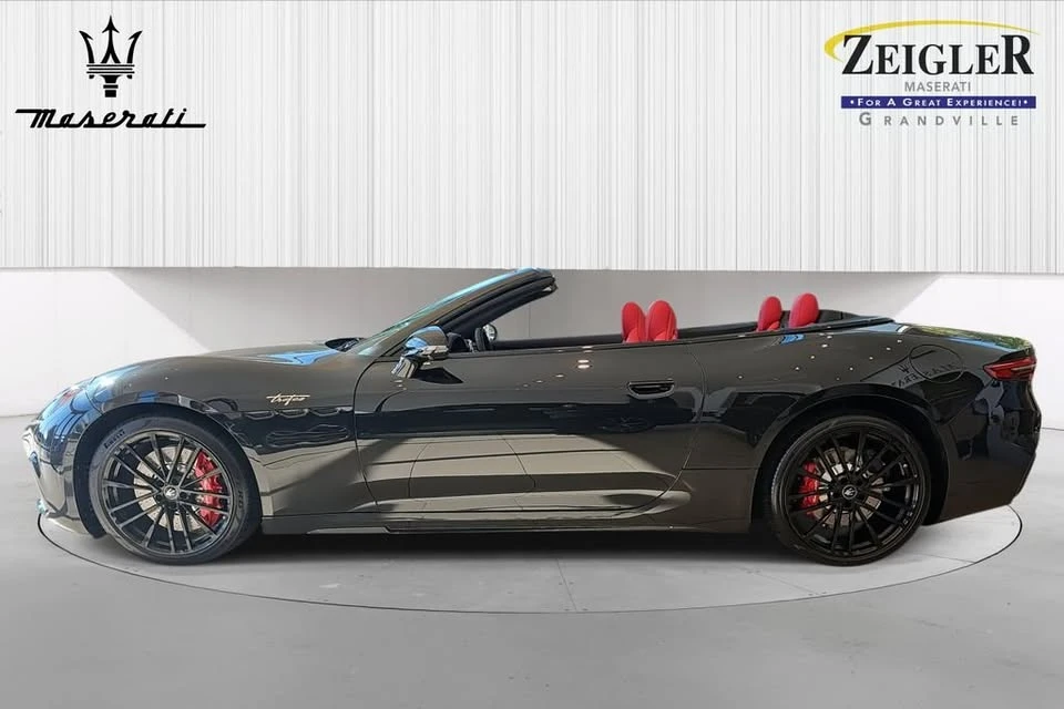 2026 Maserati GranCabrio - Image 7 of 20