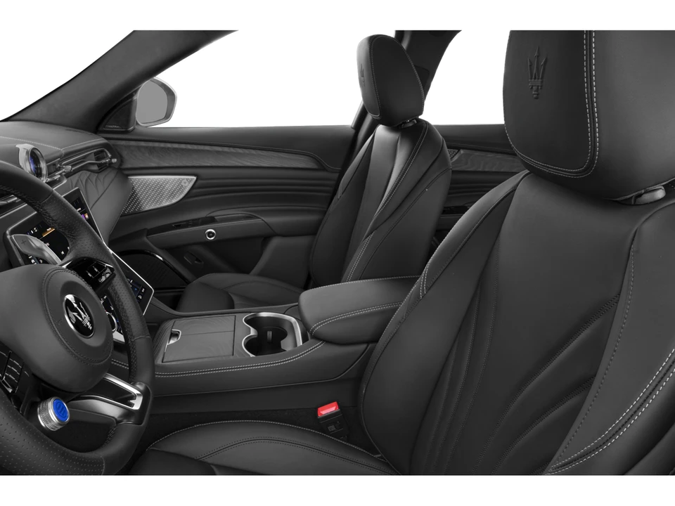 2026 Maserati Grecale - Image 8 of 15