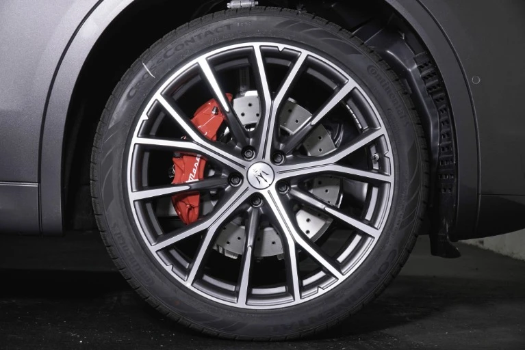2026 Maserati Grecale - Image 5 of 7