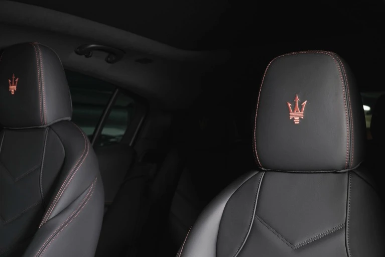 2026 Maserati Grecale - Image 6 of 7