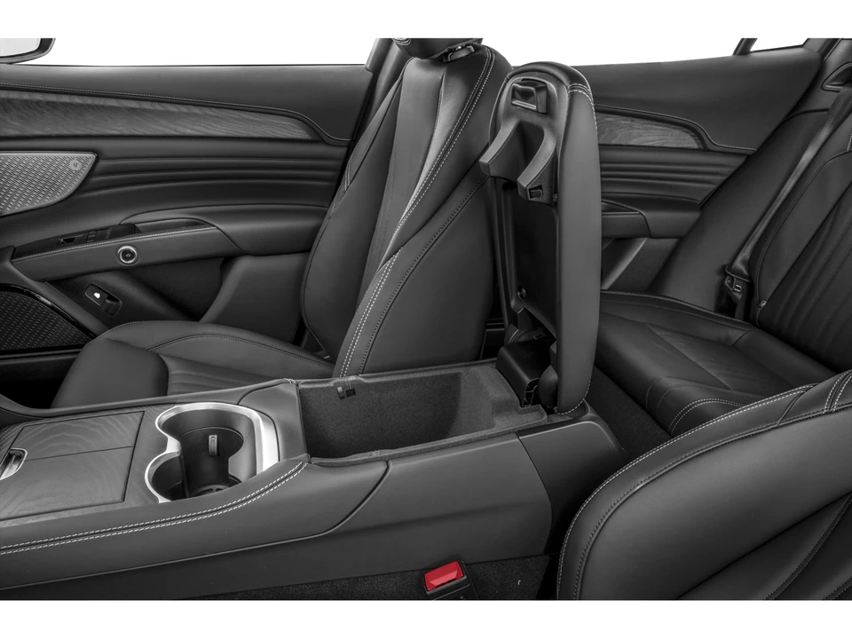 2026 Maserati Grecale - Image 10 of 12
