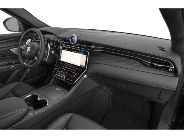 2026 Maserati Grecale - Image 14 of 15