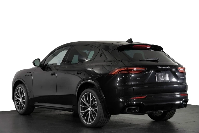 2026 Maserati Grecale - Image 3 of 7