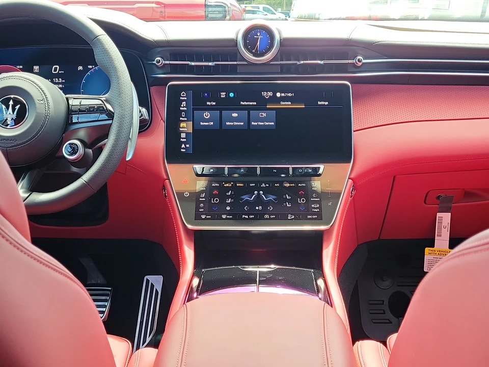 2026 Maserati Grecale - Image 18 of 31