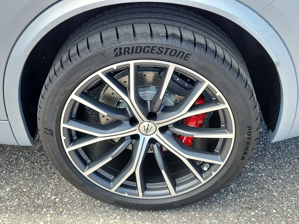 2026 Maserati Grecale - Image 8 of 31