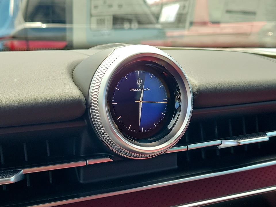 2026 Maserati Grecale - Image 27 of 31