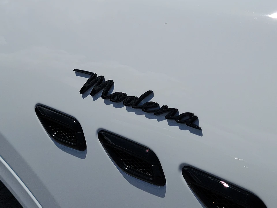 2026 Maserati Grecale - Image 7 of 31