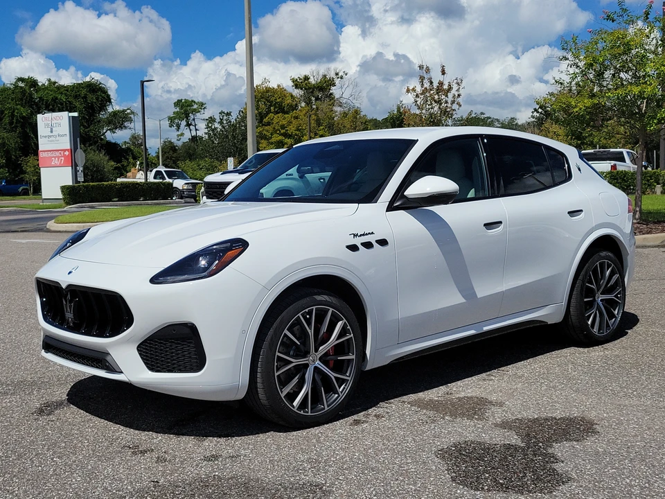2026 Maserati Grecale - Image 2 of 31