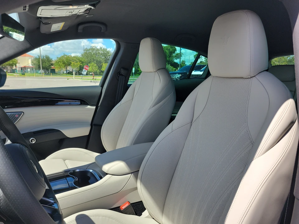 2026 Maserati Grecale - Image 25 of 31