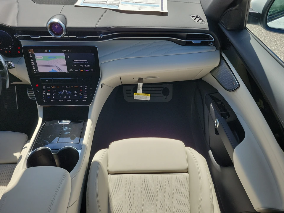 2026 Maserati Grecale - Image 17 of 31