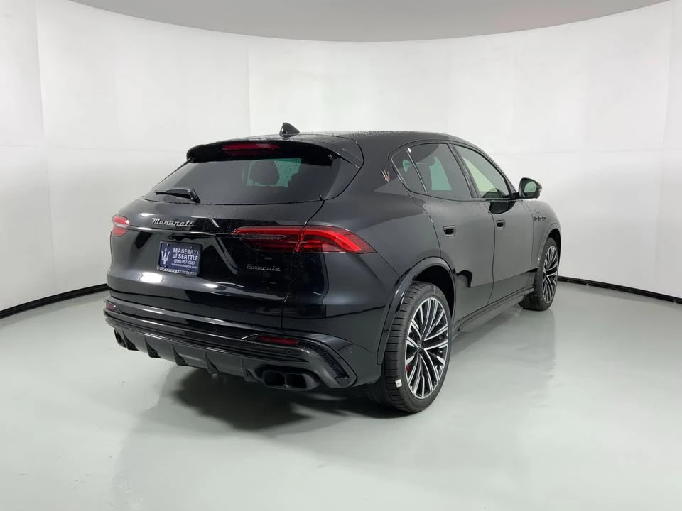 2026 Maserati Grecale - Image 6 of 18