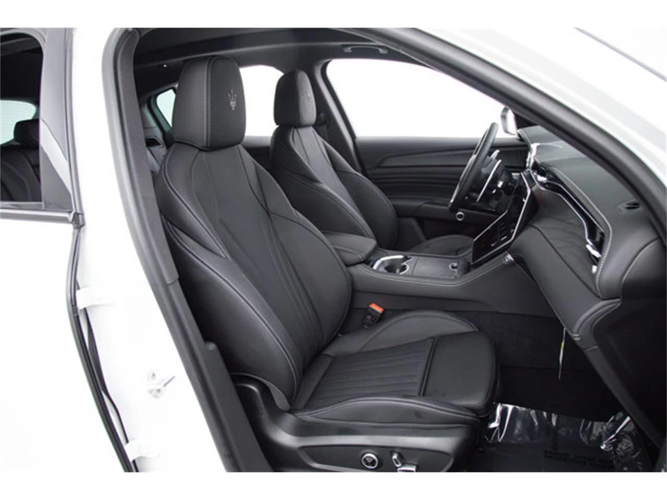 2026 Maserati Grecale - Image 11 of 22