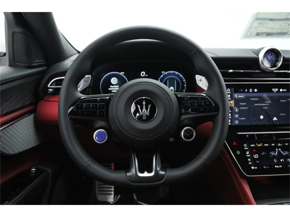 2026 Maserati Grecale - Image 18 of 24