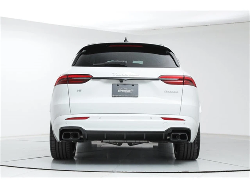 2026 Maserati Grecale - Image 4 of 24