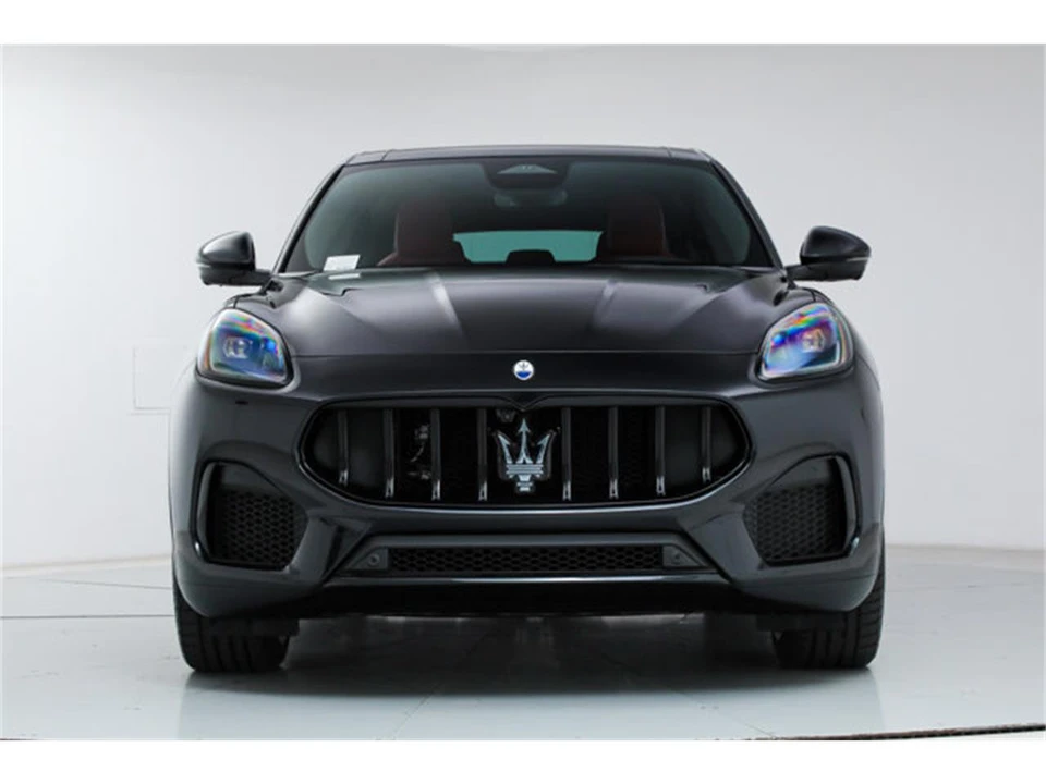 2026 Maserati Grecale - Image 8 of 21