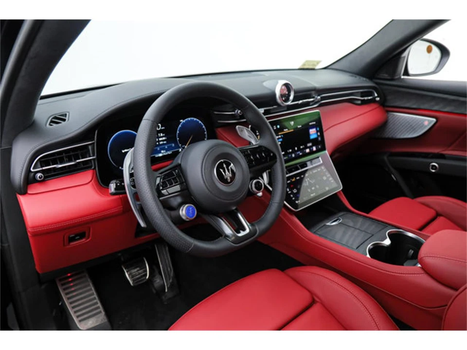 2026 Maserati Grecale - Image 17 of 21