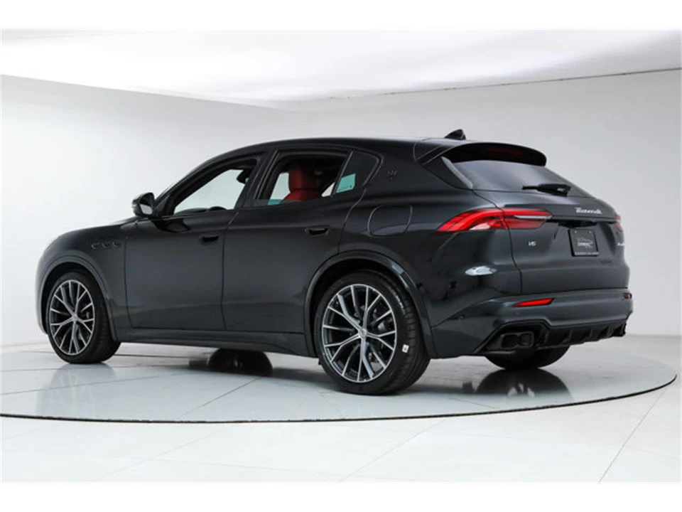 2026 Maserati Grecale - Image 3 of 21