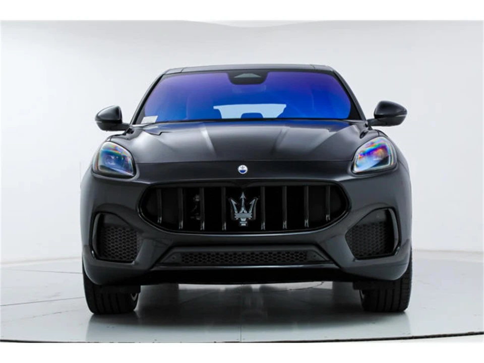 2026 Maserati Grecale - Image 8 of 21