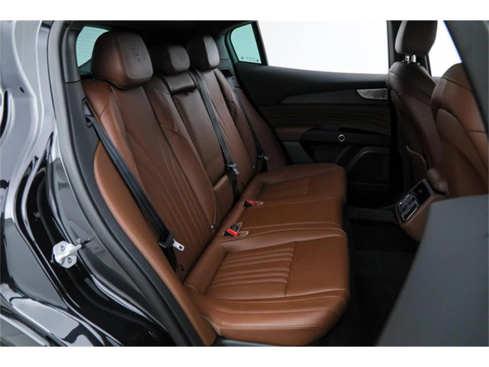 2026 Maserati Grecale - Image 14 of 23