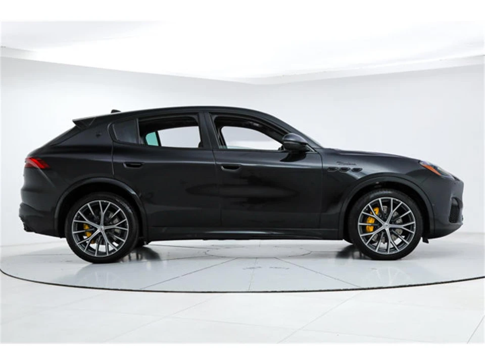 2026 Maserati Grecale - Image 6 of 23