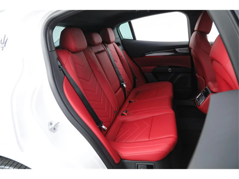 2026 Maserati Grecale - Image 15 of 21