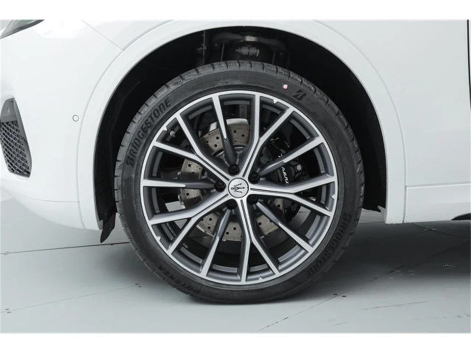 2026 Maserati Grecale - Image 19 of 20