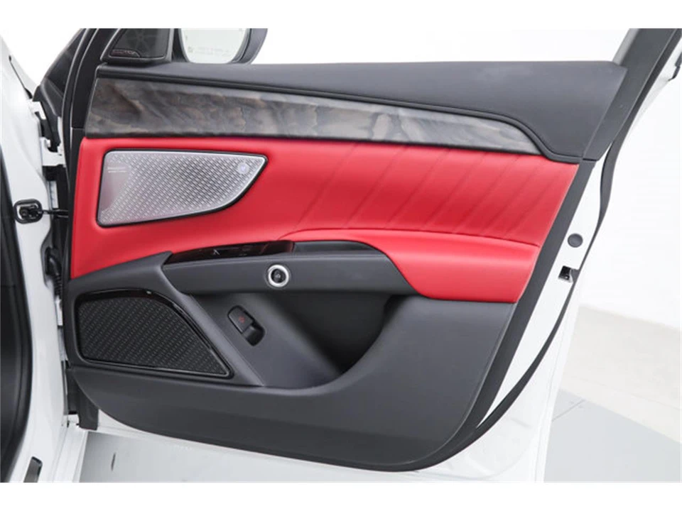 2026 Maserati Grecale - Image 9 of 20