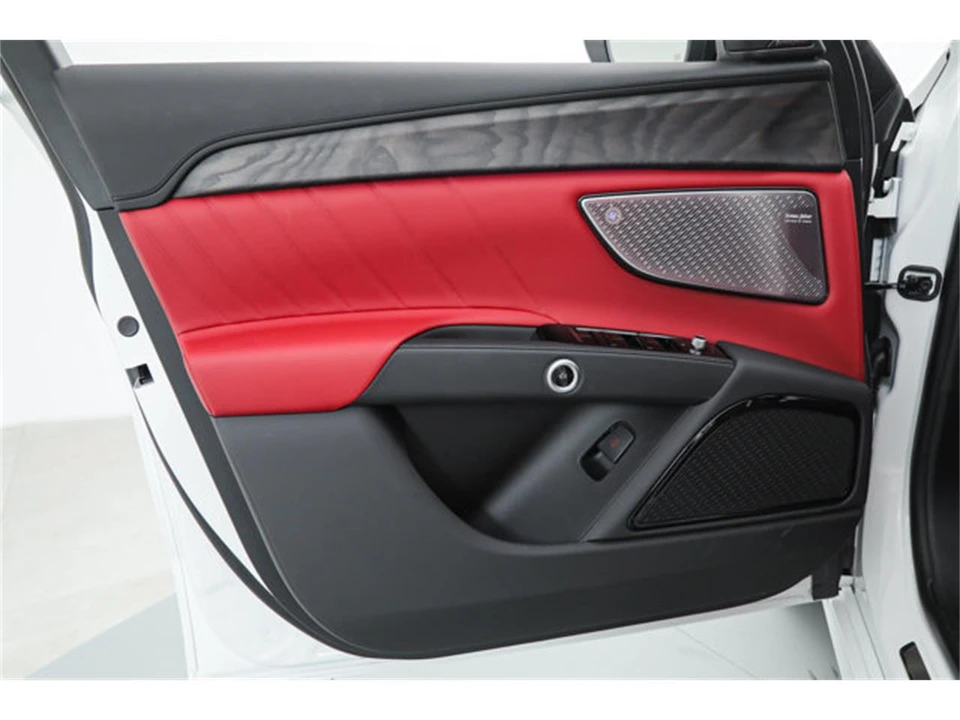 2026 Maserati Grecale - Image 14 of 20