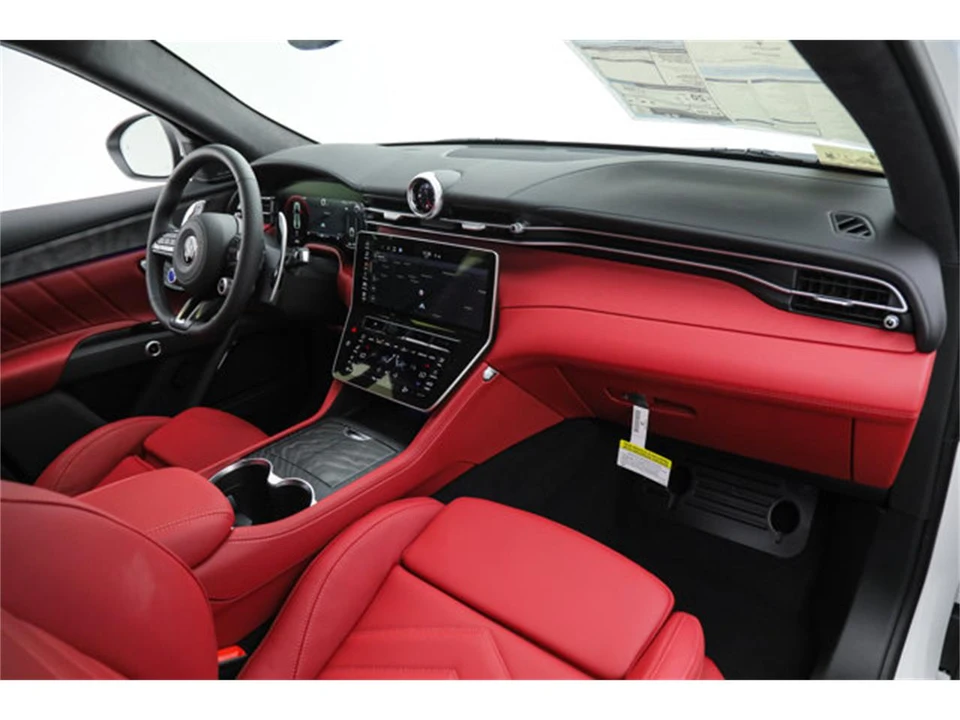 2026 Maserati Grecale - Image 10 of 20