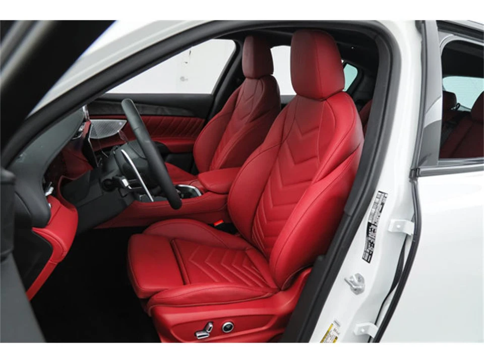 2026 Maserati Grecale - Image 17 of 20