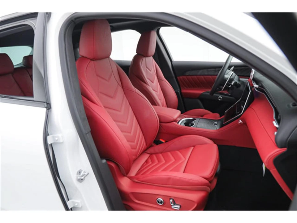 2026 Maserati Grecale - Image 11 of 20