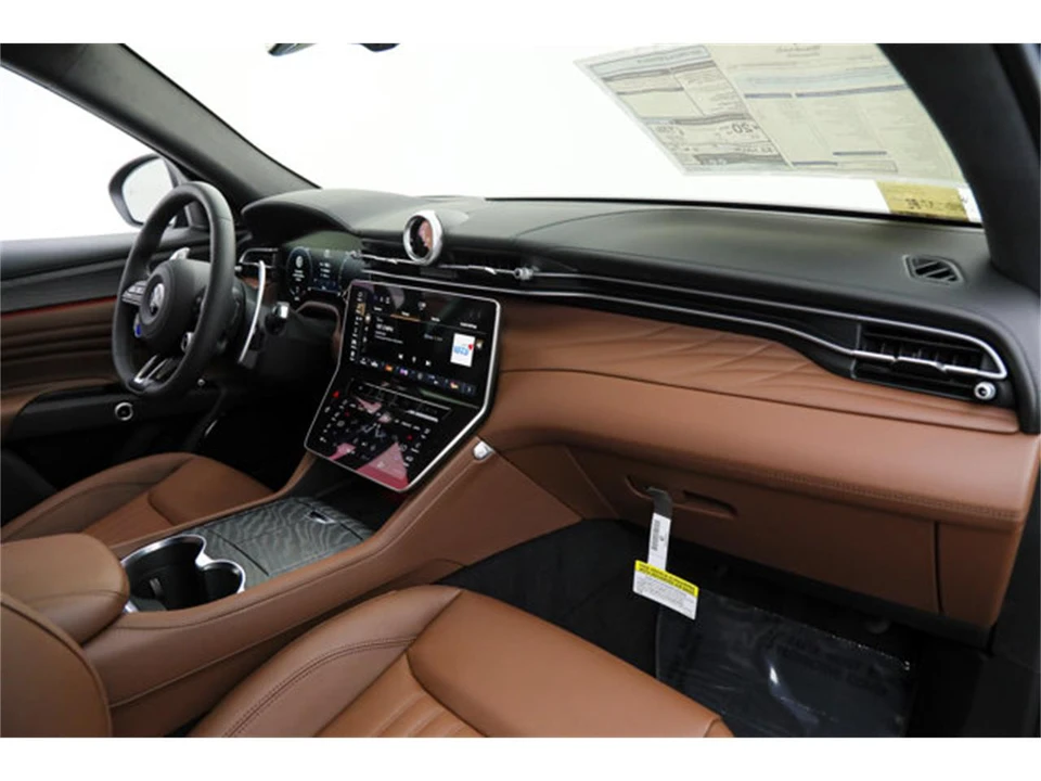 2026 Maserati Grecale - Image 10 of 22