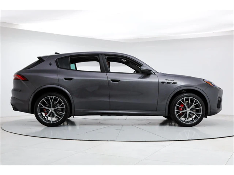 2026 Maserati Grecale - Image 6 of 22