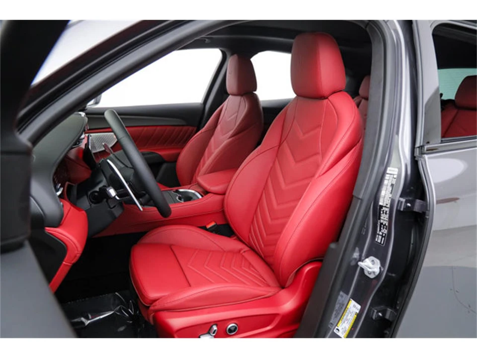 2026 Maserati Grecale - Image 16 of 22