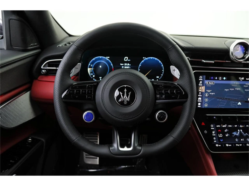 2026 Maserati Grecale - Image 17 of 22