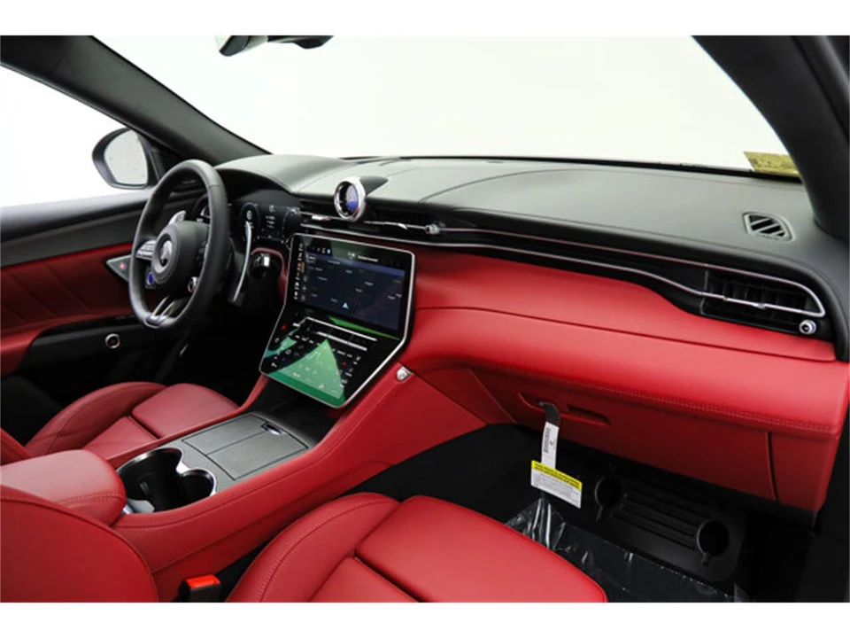 2026 Maserati Grecale - Image 11 of 22