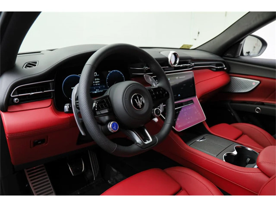 2026 Maserati Grecale - Image 15 of 22