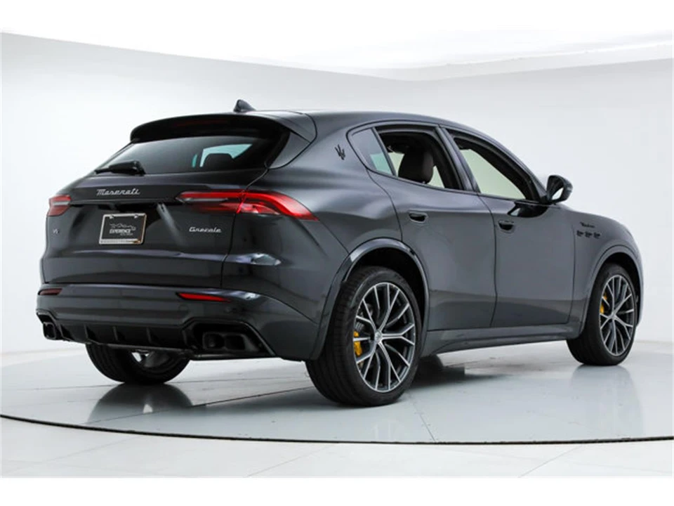 2026 Maserati Grecale - Image 5 of 22