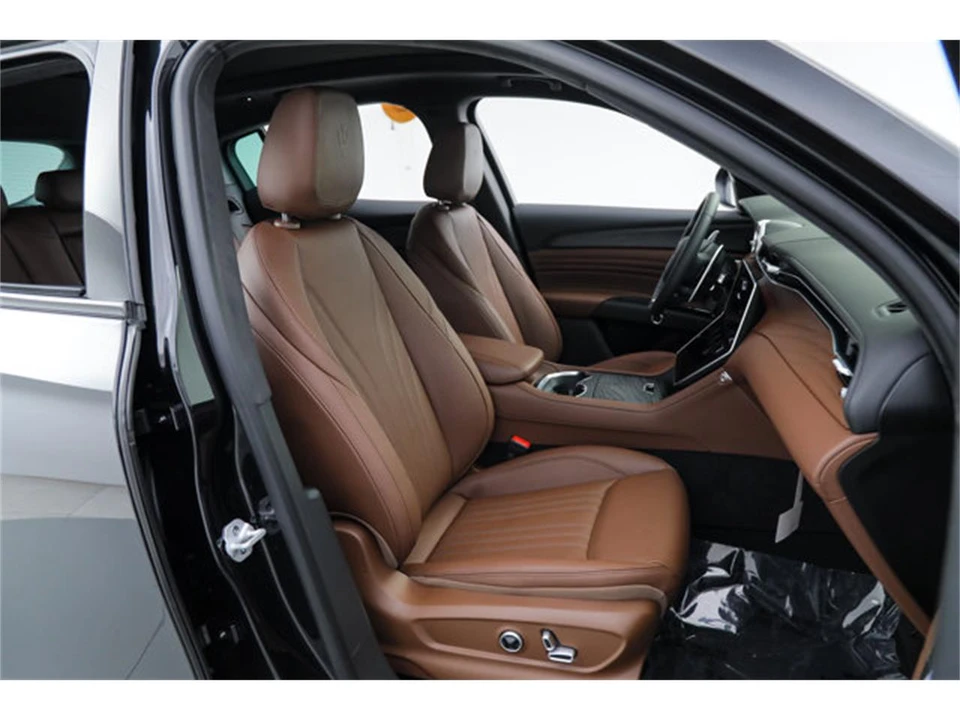 2026 Maserati Grecale - Image 11 of 22