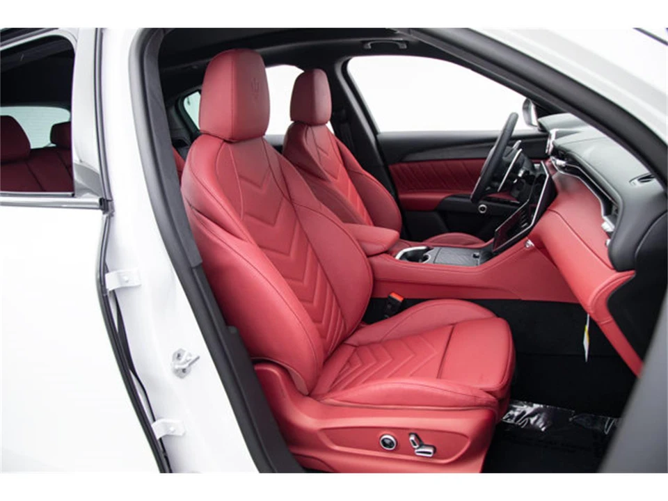 2026 Maserati Grecale - Image 13 of 21
