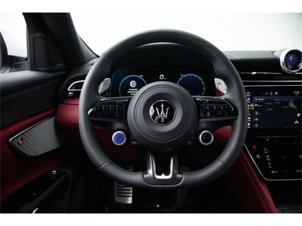 2026 Maserati Grecale - Image 18 of 21