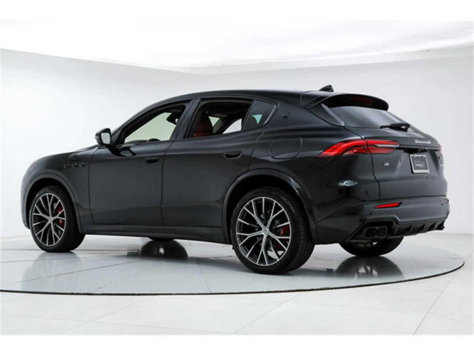 2026 Maserati Grecale - Image 3 of 22