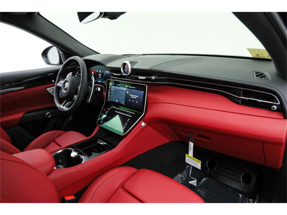 2026 Maserati Grecale - Image 10 of 22