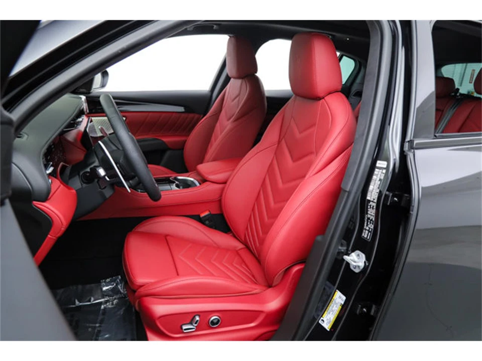 2026 Maserati Grecale - Image 16 of 22