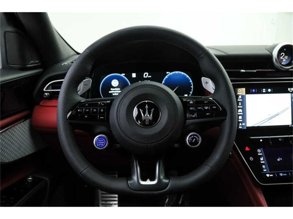 2026 Maserati Grecale - Image 17 of 22