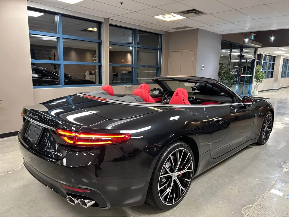 2026 Maserati GranCabrio - Image 7 of 17