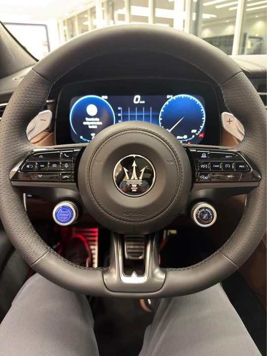 2026 Maserati Grecale - Image 12 of 18